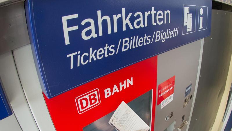 Bahntickets sollen nach dem Willen vieler Politiker geringer besteuert werden. Bahntickets sollen nach dem Willen vieler Politiker geringer besteuert werden.