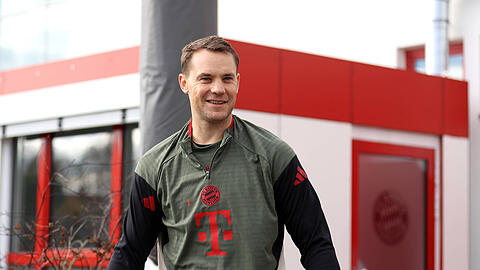Voller Fokus auf Paris Saint-Germain: Manuel Neuer im Abschlusstraining an der Säbener Straße. Voller Fokus auf Paris Saint-Germain: Manuel Neuer im Abschlusstraining an der Säbener Straße.