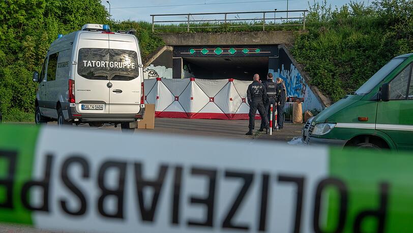 Der mutmaßliche Täter sitzt unter Mordverdacht in Untersuchungshaft. (Archivbild) Der mutmaßliche Täter sitzt unter Mordverdacht in Untersuchungshaft. (Archivbild)