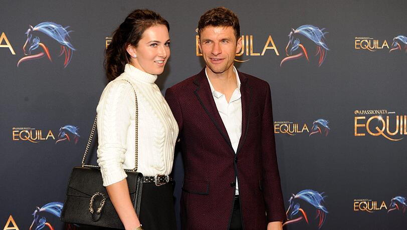 Spielerfrau und Bayern-Star: Lisa Müller und Thomas Müller. Spielerfrau und Bayern-Star: Lisa Müller und Thomas Müller.