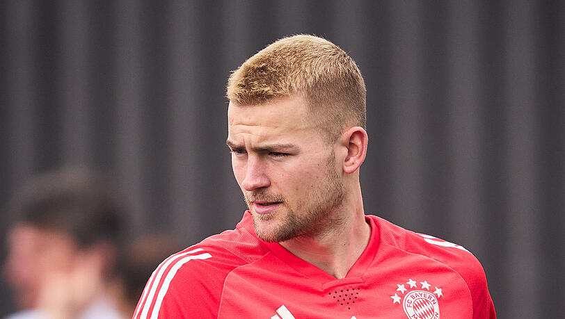 Besondere Vorsicht geboten: Matthijs de Ligt ist erneut angeschlagen. Besondere Vorsicht geboten: Matthijs de Ligt ist erneut angeschlagen.