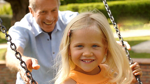 Unter allen Bewerbern hat unsere Jury drei Vereine ausgesucht, deren Projekt weiterhin die Chance auf unsere Crowdfunding-Aktion hat. Unter allen Bewerbern hat unsere Jury drei Vereine ausgesucht, deren Projekt weiterhin die Chance auf unsere Crowdfunding-Aktion hat.