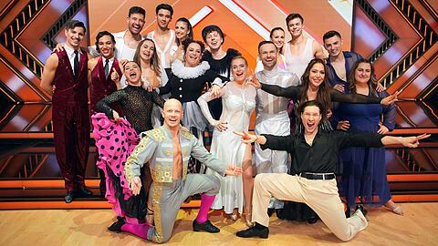 Das Teilnehmerfeld bei "Let's Dance" wird immer kleiner. Wer hat die besten Siegchancen? Das Teilnehmerfeld bei "Let's Dance" wird immer kleiner. Wer hat die besten Siegchancen?
