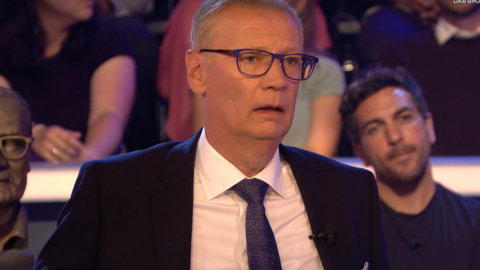 "Wer wird Millionär": Günther Jauch wird in seiner Jubiläumssendung überrascht. "Wer wird Millionär": Günther Jauch wird in seiner Jubiläumssendung überrascht.
