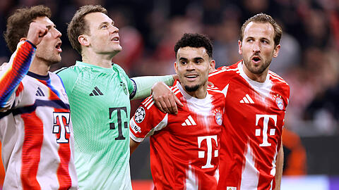 Die Bayern ließen sich nach dem Weiterkommen gegen Real Madrid verdientermaßen von ihren Fans feiern. Die Bayern ließen sich nach dem Weiterkommen gegen Real Madrid verdientermaßen von ihren Fans feiern.