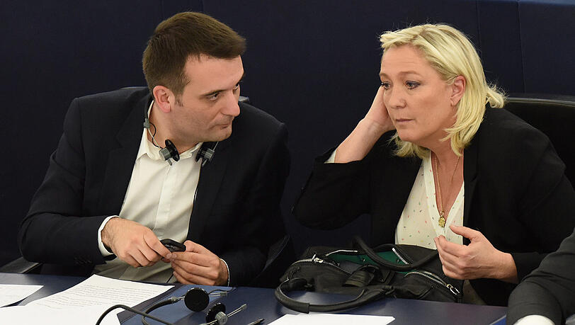 Marine Le Pens Stellvertreter Florian Philippot verlässt die rechtsextreme Partei. Marine Le Pens Stellvertreter Florian Philippot verlässt die rechtsextreme Partei.