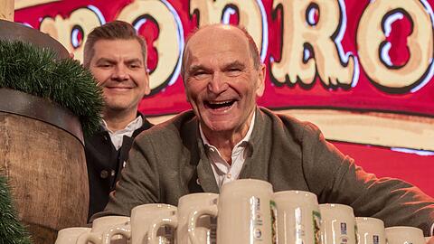 Einmal Wiesnwirt, immer Wiesnwirt? Sepp Krätz in seinem Hippodrom auf dem Frühlingsfest. Einmal Wiesnwirt, immer Wiesnwirt? Sepp Krätz in seinem Hippodrom auf dem Frühlingsfest.