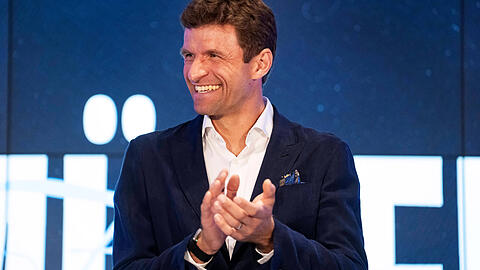 Thomas Müller fühlt sich in Vancouver pudelwohl. Jetzt zeigt er sein neues Zuhause. Thomas Müller fühlt sich in Vancouver pudelwohl. Jetzt zeigt er sein neues Zuhause.