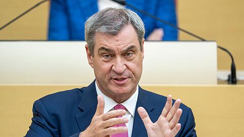 CSU-Chef Söder hatte nach den Änderungen in der Asylpolitik damit gerechnet, dass die AfD weniger Zuspruch erfährt. CSU-Chef Söder hatte nach den Änderungen in der Asylpolitik damit gerechnet, dass die AfD weniger Zuspruch erfährt.