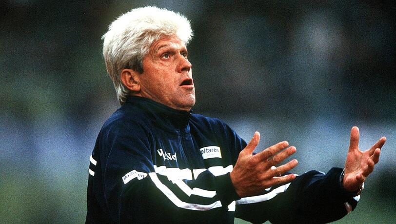 Werner Lorant
1860-Trainer vom 01.07.1992 - 18.10.2001 Werner Lorant
1860-Trainer vom 01.07.1992 - 18.10.2001