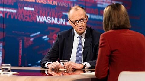 Bettina Schausten im Gespräch mit Bundeskanzler Friedrich Merz, hier in "Was nun, Herr Merz?" vom 16. Dezember 2025. Bettina Schausten im Gespräch mit Bundeskanzler Friedrich Merz, hier in "Was nun, Herr Merz?" vom 16. Dezember 2025.