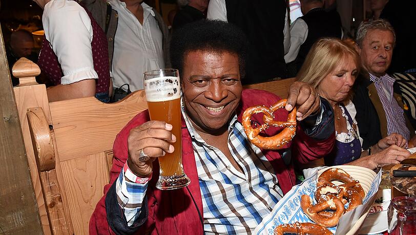 Vater Roberto Blanco bei einem Wiesn-Besuch 2017 Vater Roberto Blanco bei einem Wiesn-Besuch 2017