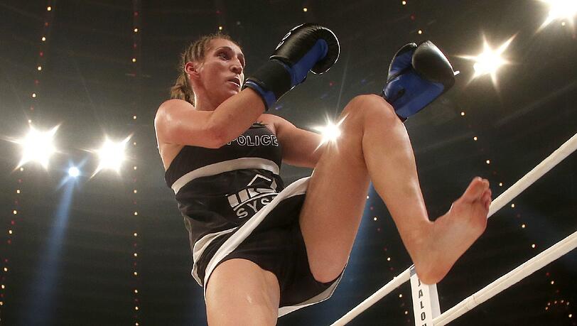 Von der Kronprinzessin zur Kickbox-Queen? Julia Irmen soll in die Fußstapfen der zurückgetretenen Chrissie Theiss treten. Von der Kronprinzessin zur Kickbox-Queen? Julia Irmen soll in die Fußstapfen der zurückgetretenen Chrissie Theiss treten.