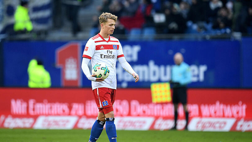 Jann-Fiete Arp steht beim HSV noch bis 2019 unter Vertrag. Jann-Fiete Arp steht beim HSV noch bis 2019 unter Vertrag.