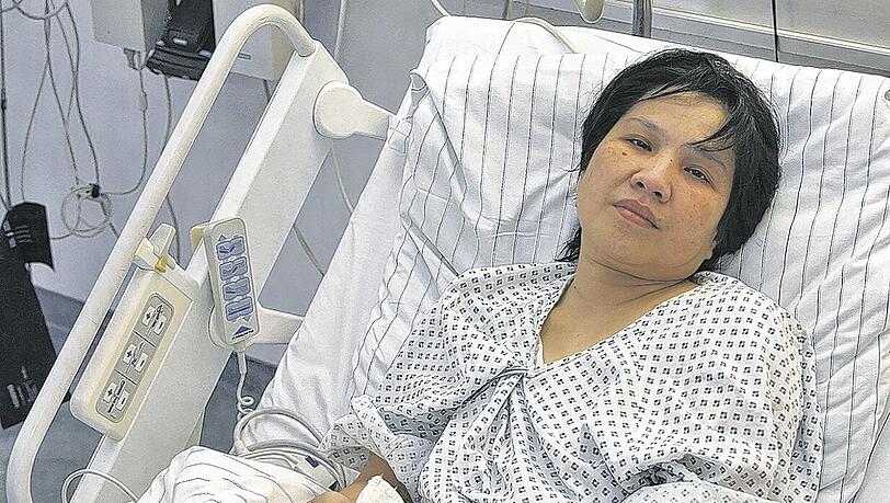 Müde, traurig, ohne Erinnerung und voller Angst: Wer kennt diese Frau, die zur Zeit in Erlanger Uni-Klinik liegt? Müde, traurig, ohne Erinnerung und voller Angst: Wer kennt diese Frau, die zur Zeit in Erlanger Uni-Klinik liegt?