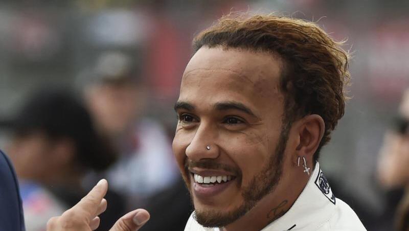 Hat sich den fünften Weltmeistertitel gesichert. Lewis Hamilton. Hat sich den fünften Weltmeistertitel gesichert. Lewis Hamilton.