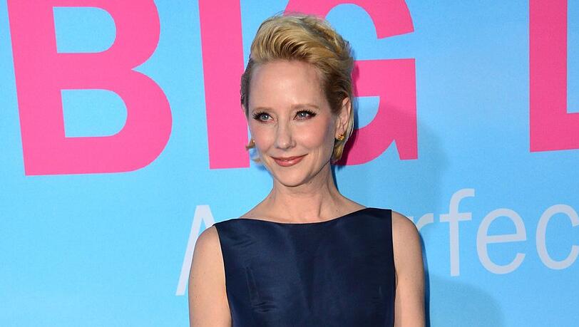 Anne Heche befindet sich in einem "kritischen Zustand". Anne Heche befindet sich in einem "kritischen Zustand".