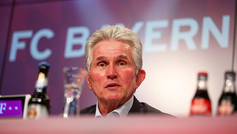 Jupp Heynckes spricht vor dem Dortmund-Spiel auf der Pressekonferenz. Jupp Heynckes spricht vor dem Dortmund-Spiel auf der Pressekonferenz.