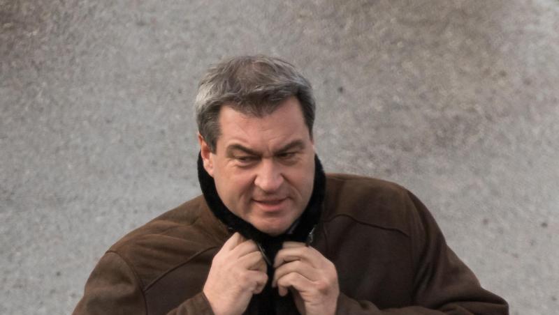 Markus Söder (CSU), Ministerpräsident von Bayern geht zum Auftakt der Winterklausur der CSU-Landesgruppe. Foto: Peter Kneffel Markus Söder (CSU), Ministerpräsident von Bayern geht zum Auftakt der Winterklausur der CSU-Landesgruppe. Foto: Peter Kneffel