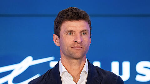 Thomas Müller macht kurz vor seiner Rückkehr nach Vancouver eine klare Ansage. Thomas Müller macht kurz vor seiner Rückkehr nach Vancouver eine klare Ansage.