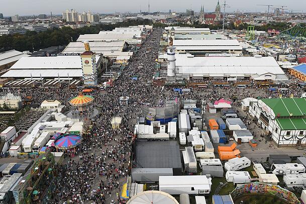 Die Bewerbung um die Wiesn-Zelte läuft. (Archivbild) Die Bewerbung um die Wiesn-Zelte läuft. (Archivbild)