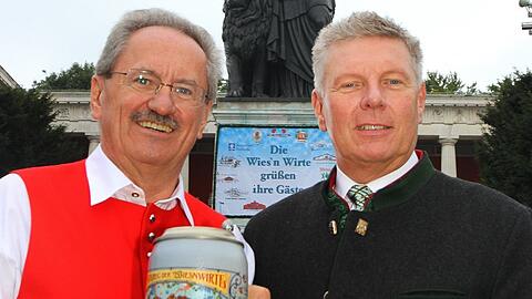 Da waren sie noch ein OB und ein Wunsch-Nachfolger: Christian Ude und Dieter Reiter auf der Wiesn 2012. Da waren sie noch ein OB und ein Wunsch-Nachfolger: Christian Ude und Dieter Reiter auf der Wiesn 2012.