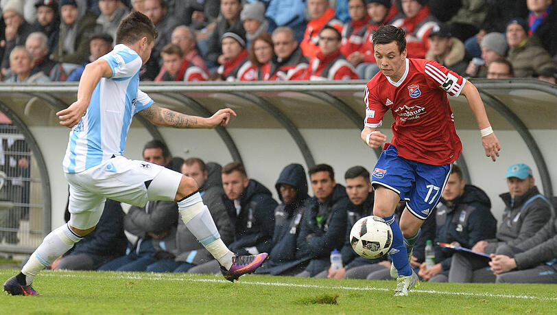 Gefragtes Derby: die Löwen bei der SpVgg Unterhaching. Gefragtes Derby: die Löwen bei der SpVgg Unterhaching.