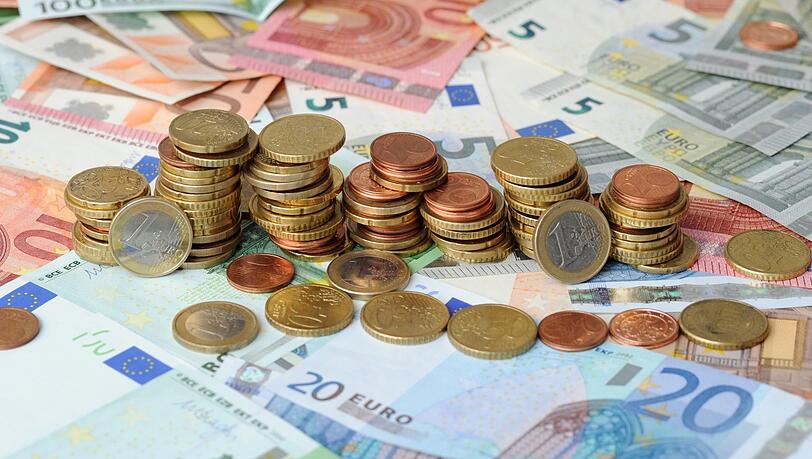 Die Steuereinnahmen in Bayern sind wieder gestiegen. Die Steuereinnahmen in Bayern sind wieder gestiegen.