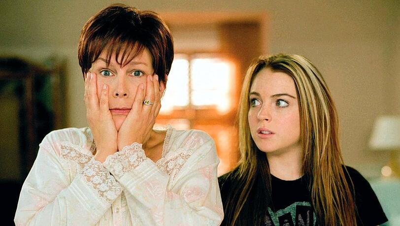 Auch schon über 20 Jahre her: Jamie Lee Curtis (l.) und Lindsay Lohan in "Freaky Friday". Auch schon über 20 Jahre her: Jamie Lee Curtis (l.) und Lindsay Lohan in "Freaky Friday".
