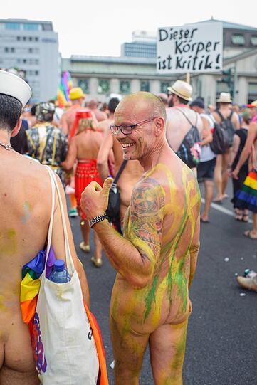 Parade zum Christopher Street Day in Berlin