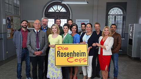 Das Schauspieler-Team der Fernsehserie "Rosenheim-Cops". Das Schauspieler-Team der Fernsehserie "Rosenheim-Cops".