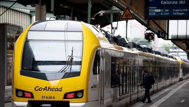 Ein Zug des Bahnunternehmens Go-Ahead am Stuttgarter Hauptbahnhof. Foto: Fabian Sommer/dpa/Archivbild Ein Zug des Bahnunternehmens Go-Ahead am Stuttgarter Hauptbahnhof. Foto: Fabian Sommer/dpa/Archivbild
