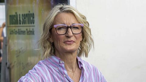 Monika Gruber trauert um einen hochkarätigen Schauspieler. Monika Gruber trauert um einen hochkarätigen Schauspieler.