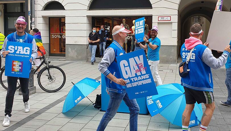 Die S'AG tanzt für die Sicherheit. Die S'AG tanzt für die Sicherheit.
