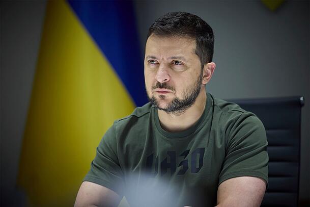 Der ukrainische Präsident Wolodymyr Selenskyj in seinem Büro in Kiew. Der ukrainische Präsident Wolodymyr Selenskyj in seinem Büro in Kiew.