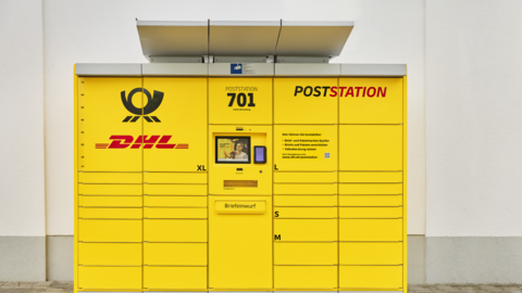 Pakete flexibel abholen und versenden an allen Automaten: Packstationen, DeinFach-Automaten und Poststationen sind rund um die Uhr zugänglich. Pakete flexibel abholen und versenden an allen Automaten: Packstationen, DeinFach-Automaten und Poststationen sind rund um die Uhr zugänglich.