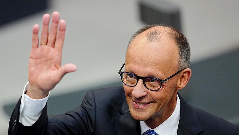 CDU-Chef Friedrich Merz ist am Ziel: Der Bundestag hat ihn zum Kanzler gewählt. CDU-Chef Friedrich Merz ist am Ziel: Der Bundestag hat ihn zum Kanzler gewählt.