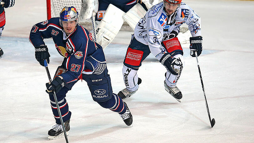 Schlüpft wieder ins EHC-Trikot: Matt Smaby, der wieder in München unterschrieben hat. Schlüpft wieder ins EHC-Trikot: Matt Smaby, der wieder in München unterschrieben hat.