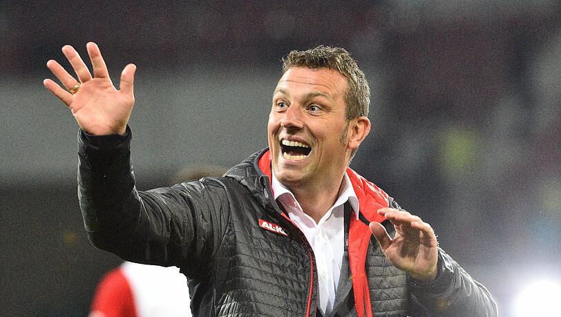 Verlässt Trainer Markus Weinzierl den FC Augsburg? Verlässt Trainer Markus Weinzierl den FC Augsburg?