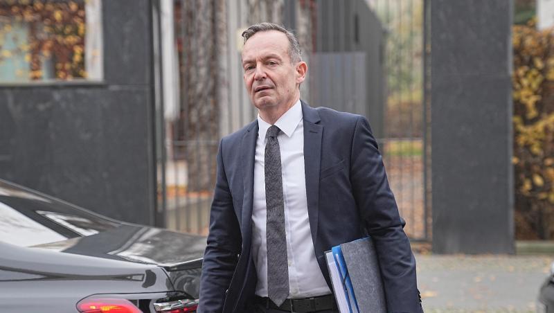 FDP-Politiker Volker Wissing rät dazu, an Weihnachten zu Hause zu bleiben. FDP-Politiker Volker Wissing rät dazu, an Weihnachten zu Hause zu bleiben.