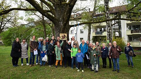 Bewohner und Naturschützer wehren sich gegen die Nachverdichtungspläne des Bunds für ihre Amisiedlung Bewohner und Naturschützer wehren sich gegen die Nachverdichtungspläne des Bunds für ihre Amisiedlung