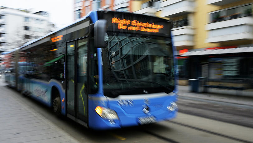 Vor allem im Busverkehr ergeben sich für die Münchner zum Fahrplanwechsel Mitte Dezember viele Veränderungen. Vor allem im Busverkehr ergeben sich für die Münchner zum Fahrplanwechsel Mitte Dezember viele Veränderungen.