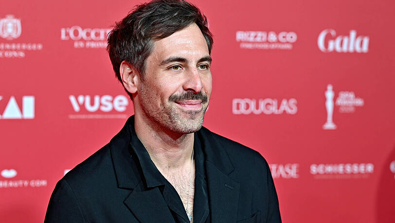 Max Giesinger lebt in Hamburg, fühlt sich aber auch auf dem Land pudelwohl. Max Giesinger lebt in Hamburg, fühlt sich aber auch auf dem Land pudelwohl.