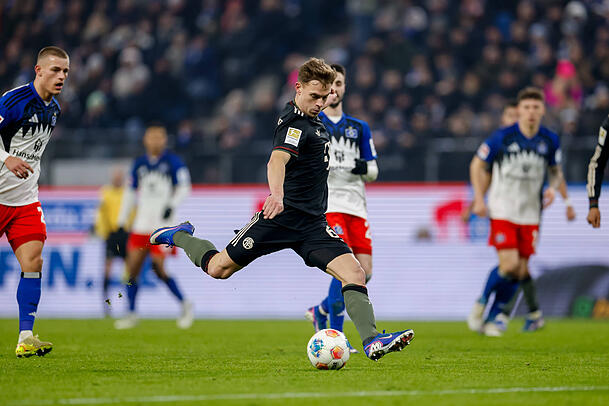 Verhandelte selbst: Bayern-Mittelfeldspieler Joshua Kimmich. Verhandelte selbst: Bayern-Mittelfeldspieler Joshua Kimmich.