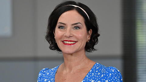 So sieht Marisa Burger nicht mehr aus. Die Schauspielerin hat sich für einen neuen Look entschieden. So sieht Marisa Burger nicht mehr aus. Die Schauspielerin hat sich für einen neuen Look entschieden.
