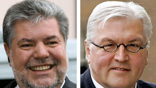 Frank-Walter Steinmeier (r.) vertritt den kranken Kurt Beck