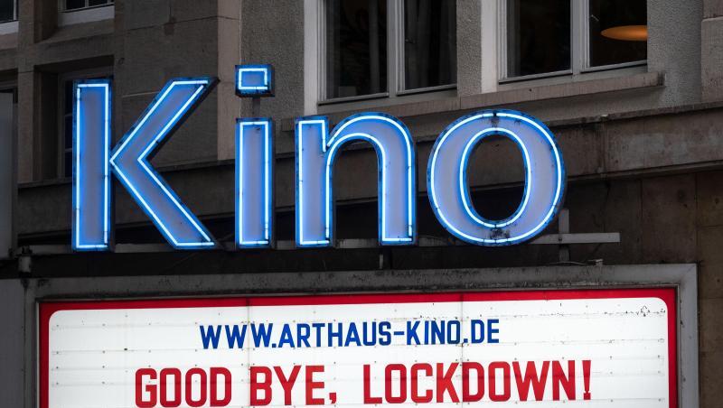 Gerade erst durften Kinos wieder für Besucherinnen und Besucher öffnen - könnte schon im Herbst wieder alles dicht sein?. Gerade erst durften Kinos wieder für Besucherinnen und Besucher öffnen - könnte schon im Herbst wieder alles dicht sein?.