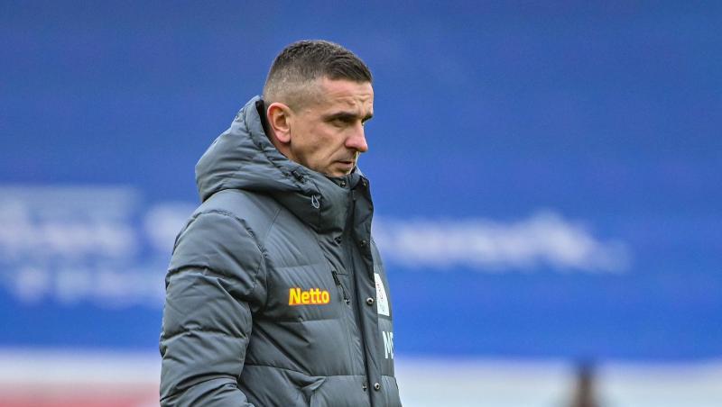 Trainer Mersad Selimbegovic von Regensburg. Trainer Mersad Selimbegovic von Regensburg.