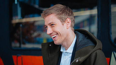Bürgermeister Dominik Krause (Grüne) will von der zweiten in die erste Reihe und den OB ablösen. Falls er das schafft, will er im Rathaus sofort sieben Punkte ändern. Bürgermeister Dominik Krause (Grüne) will von der zweiten in die erste Reihe und den OB ablösen. Falls er das schafft, will er im Rathaus sofort sieben Punkte ändern.