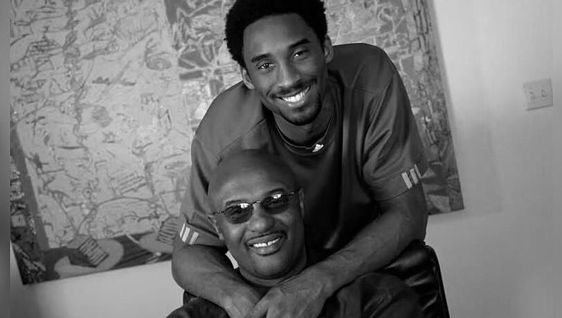 Kobe Bryant mit seinem Vater Joe. Kobe Bryant mit seinem Vater Joe.
